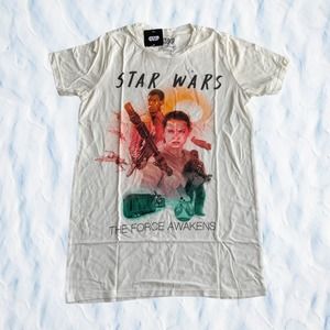 Star Wars 'The Force Awakens' T-Shirt Size Small
